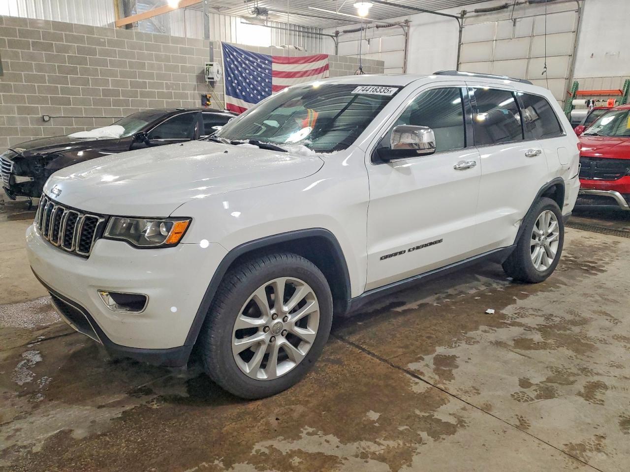 2017 JEEP Grand Cherokee