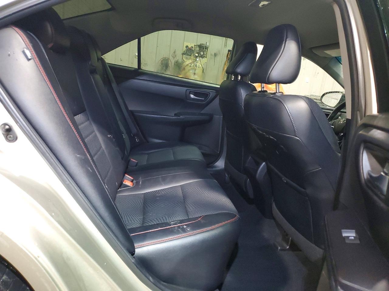 2017 TOYOTA CAMRY