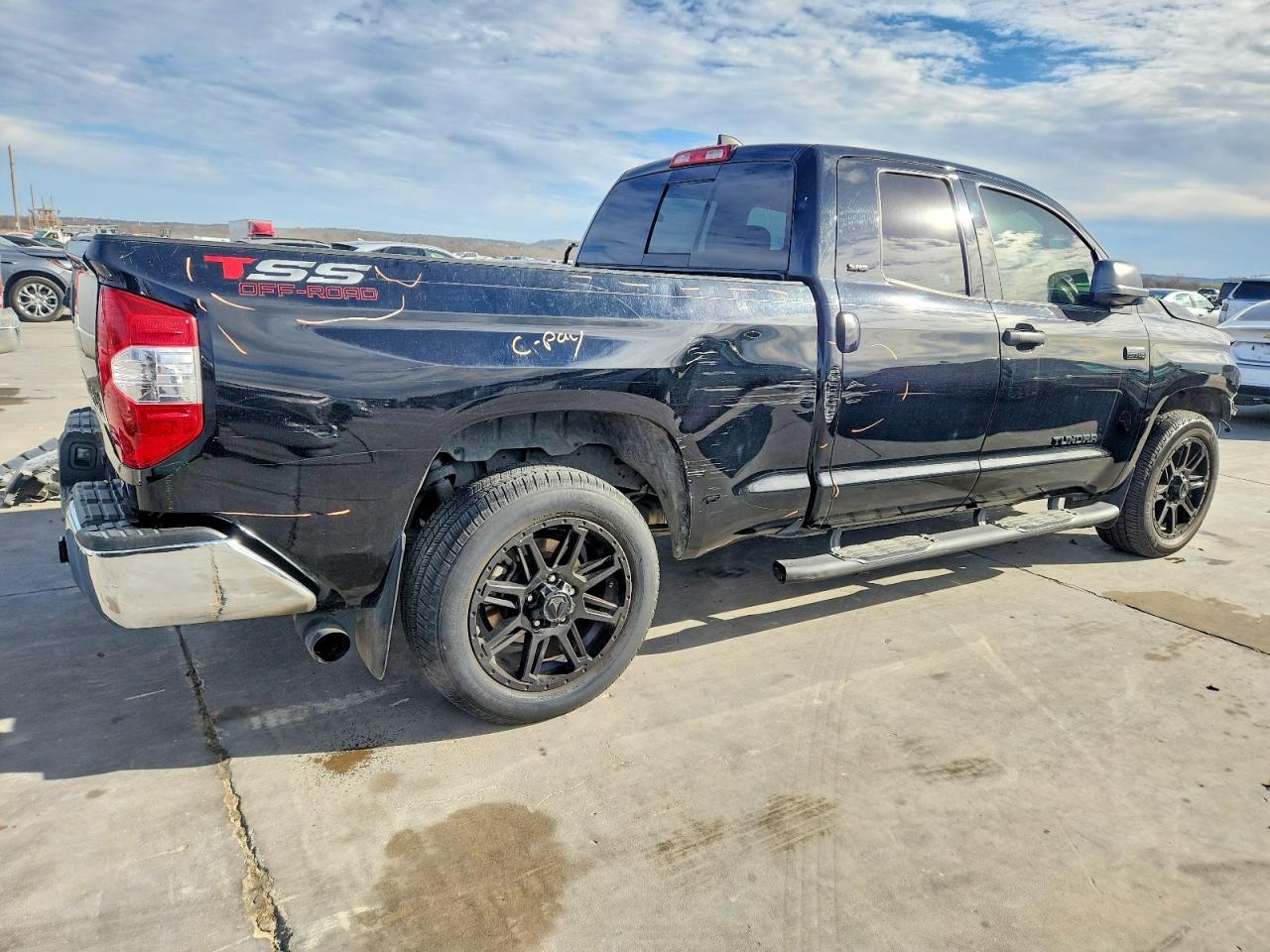 2020 TOYOTA TUNDRA