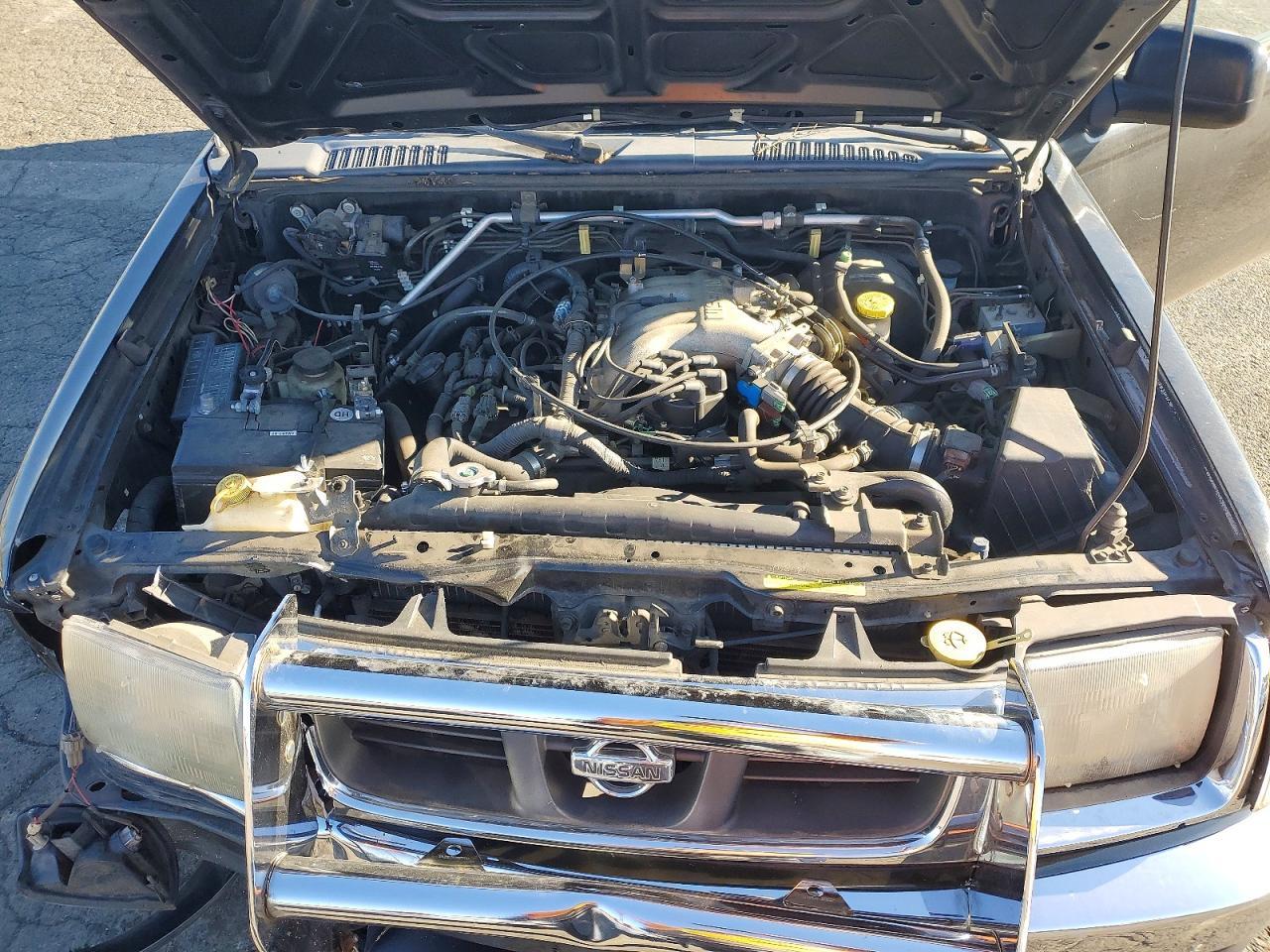 2000 NISSAN Frontier