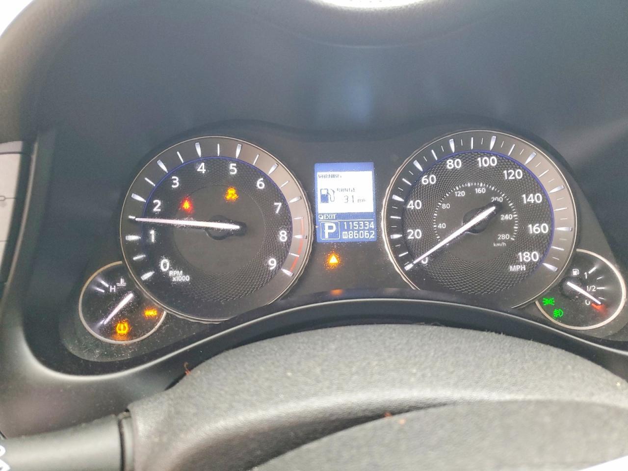 2012 INFINITI M37