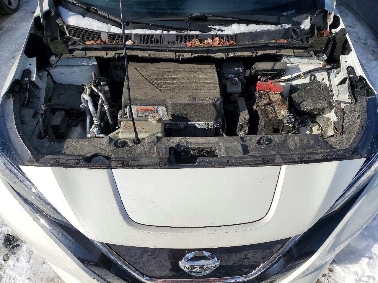 2018 NISSAN LEAF
