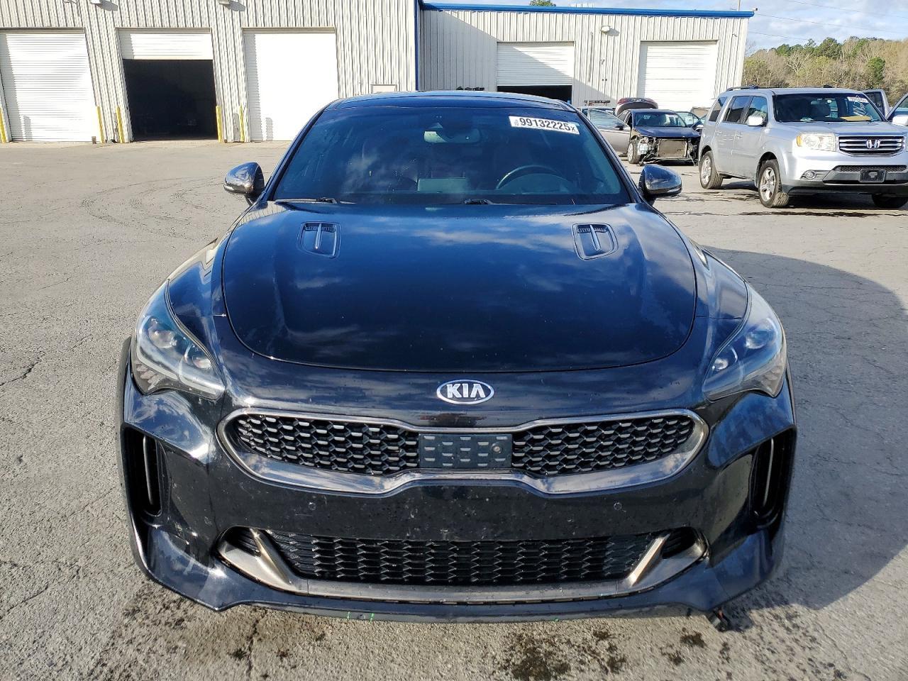 2019 KIA Stinger