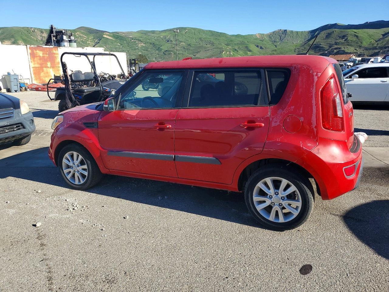 2013 KIA SOUL