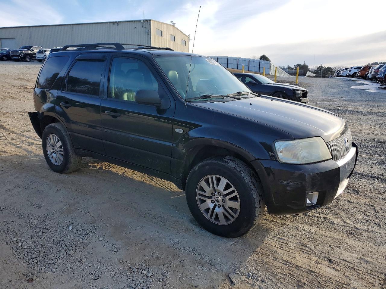 2005 MERCURY Mariner