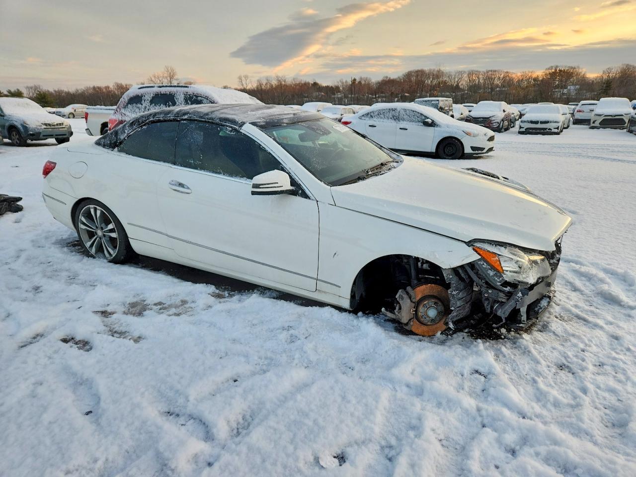 2014 MERCEDES-BENZ E-Class