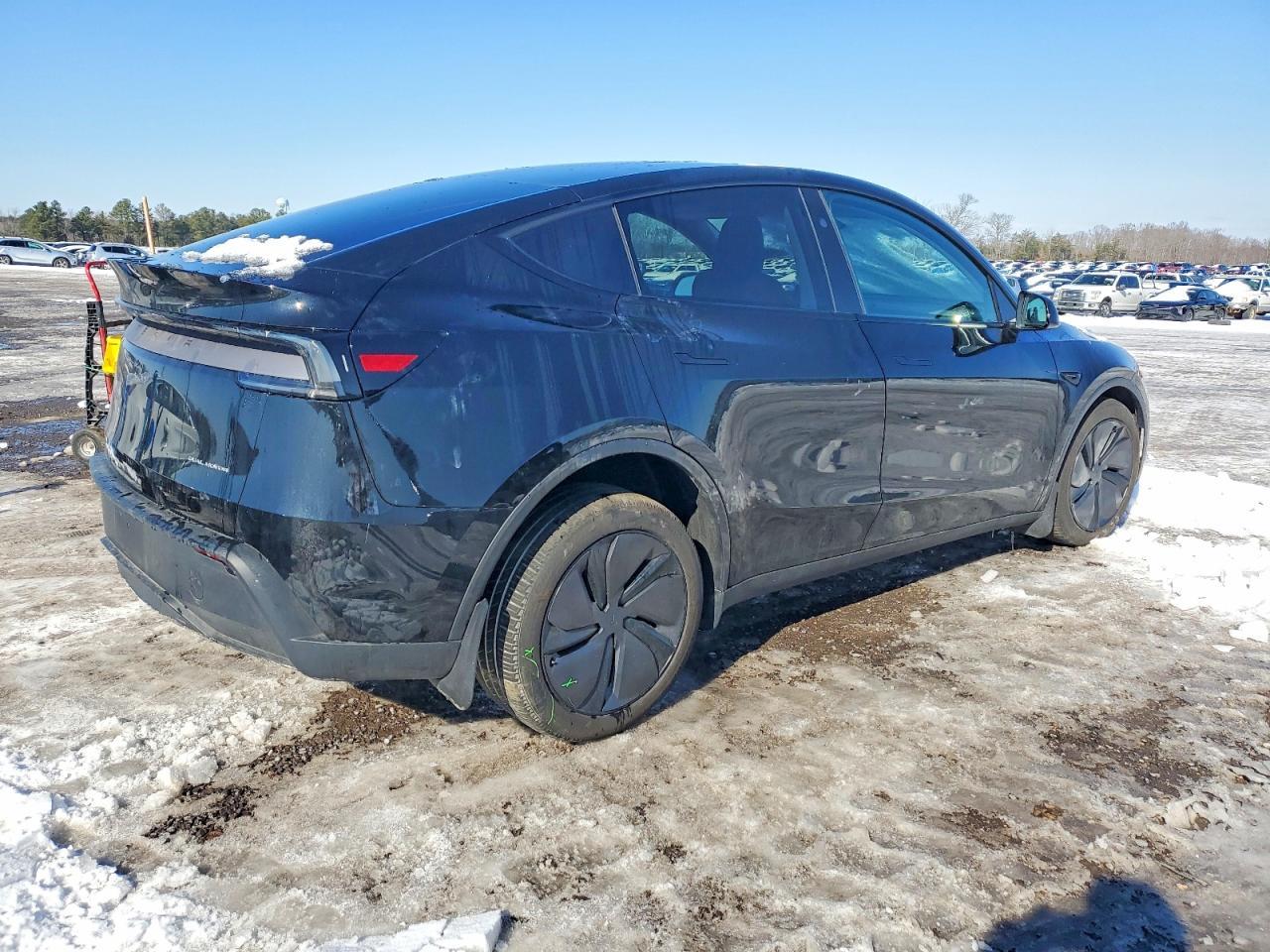 2026 TESLA MODEL Y