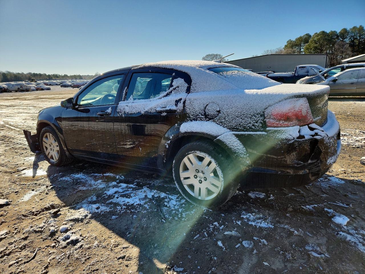 2013 DODGE Avenger