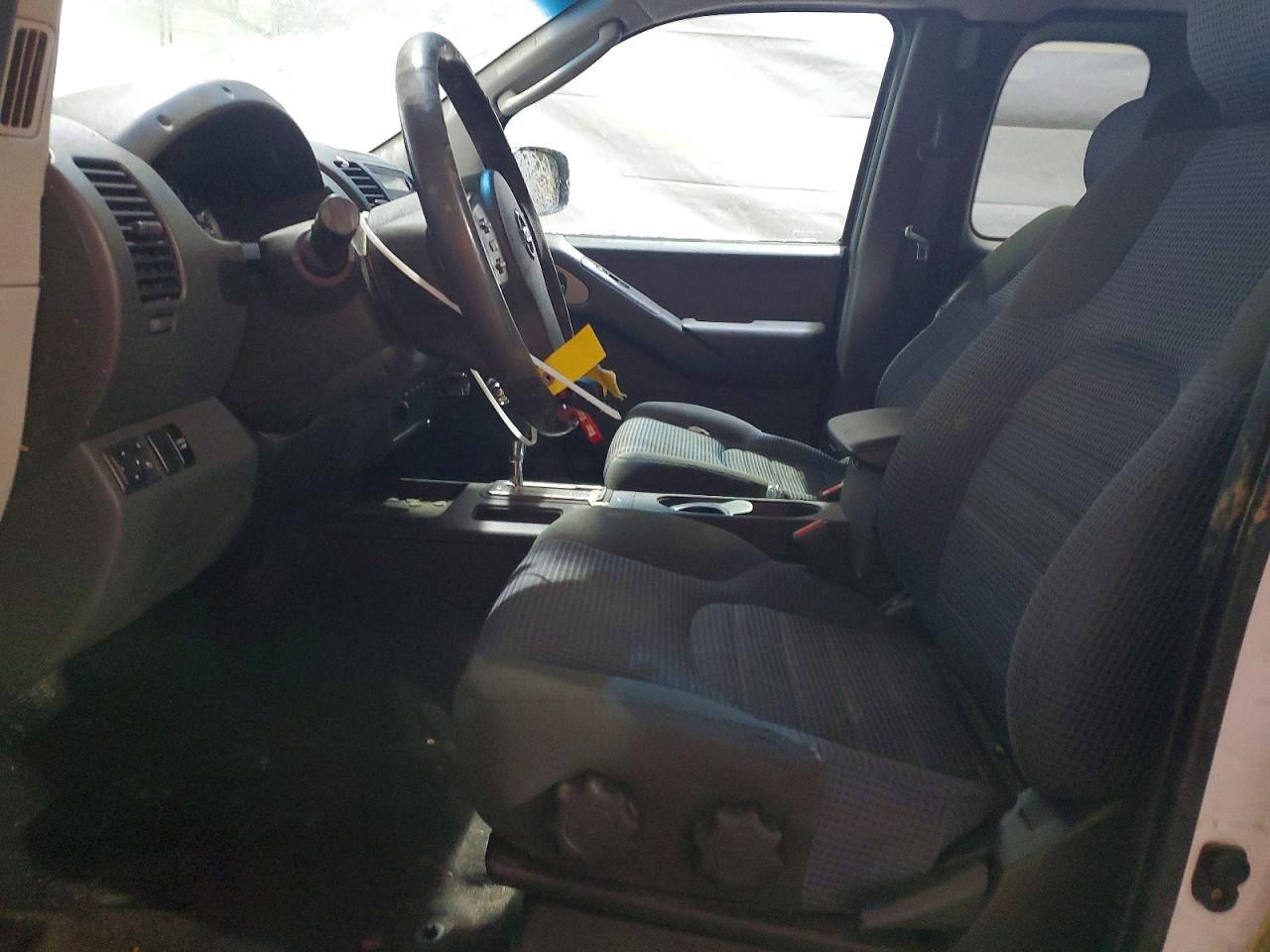 2005 NISSAN Frontier
