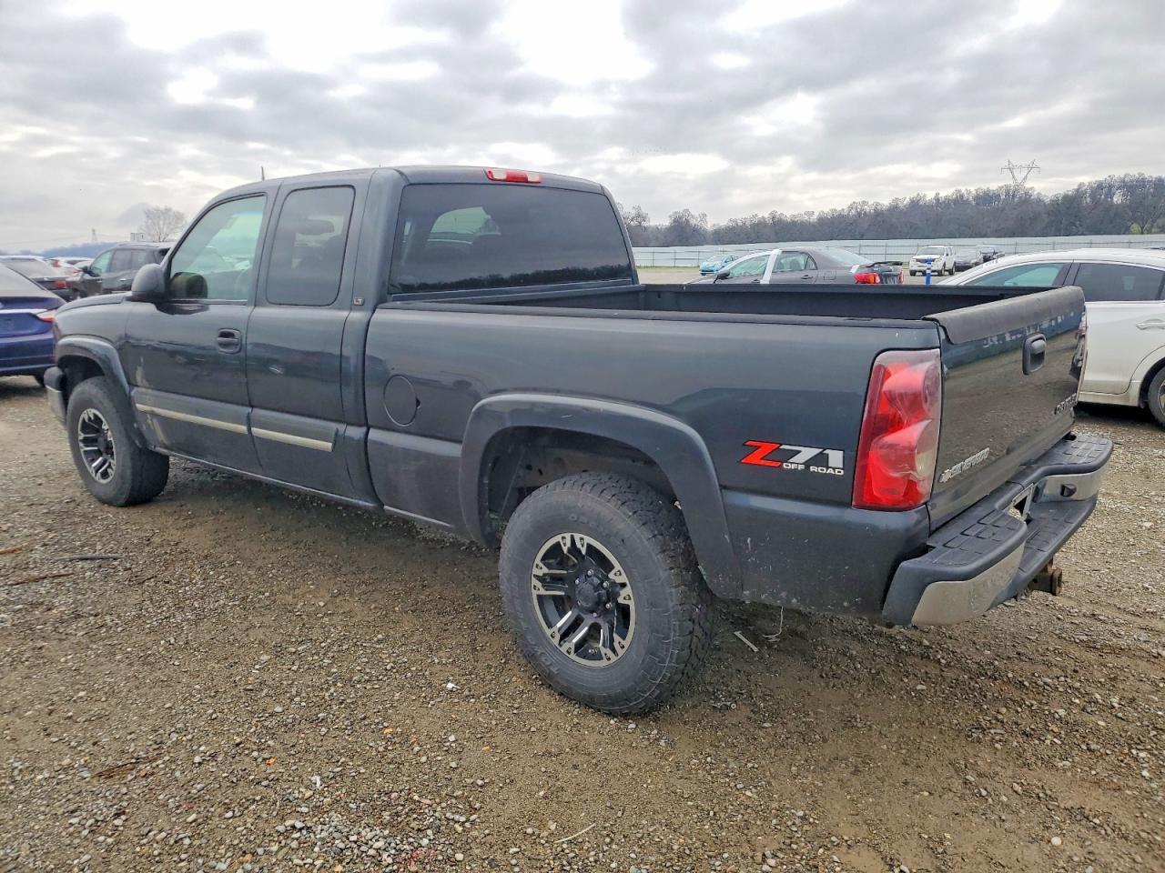 2003 CHEVROLET Silverado