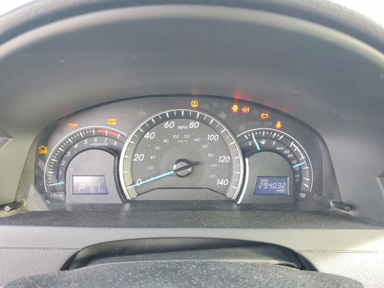 2013 TOYOTA CAMRY