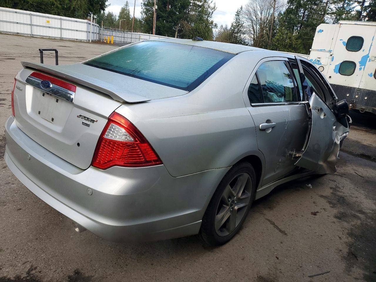 2010 FORD FUSION