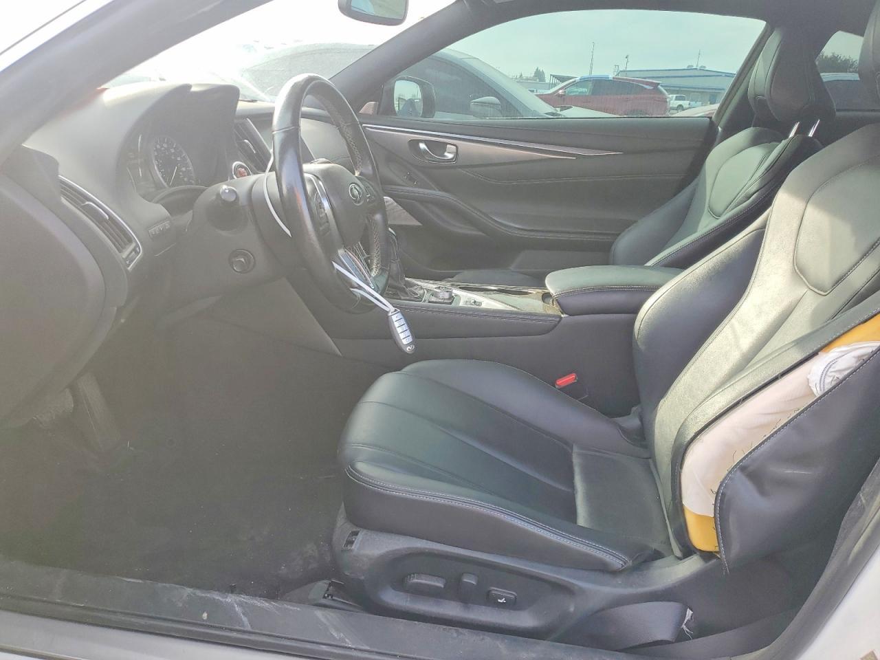 2017 INFINITI Q60