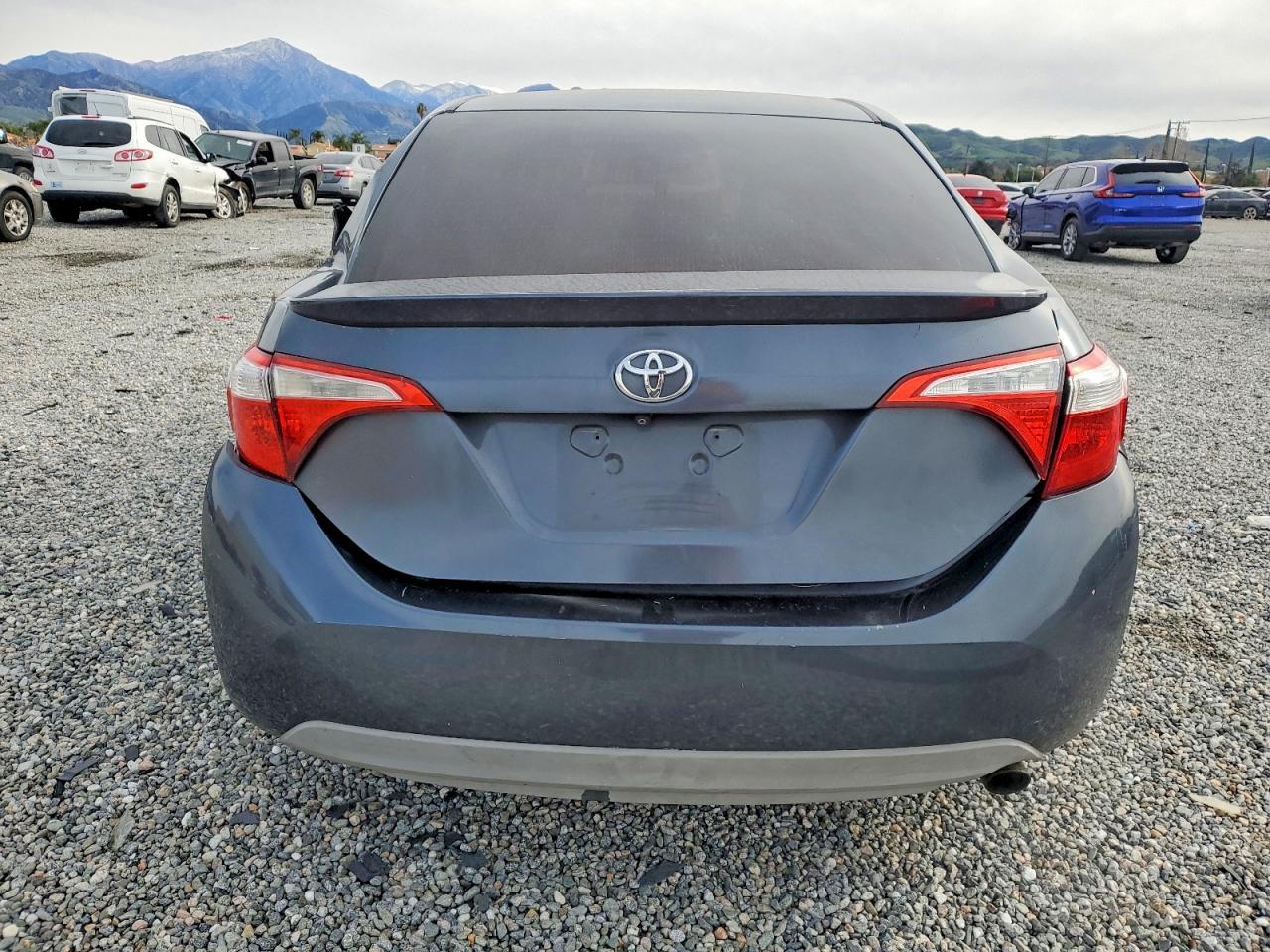 2016 TOYOTA COROLLA