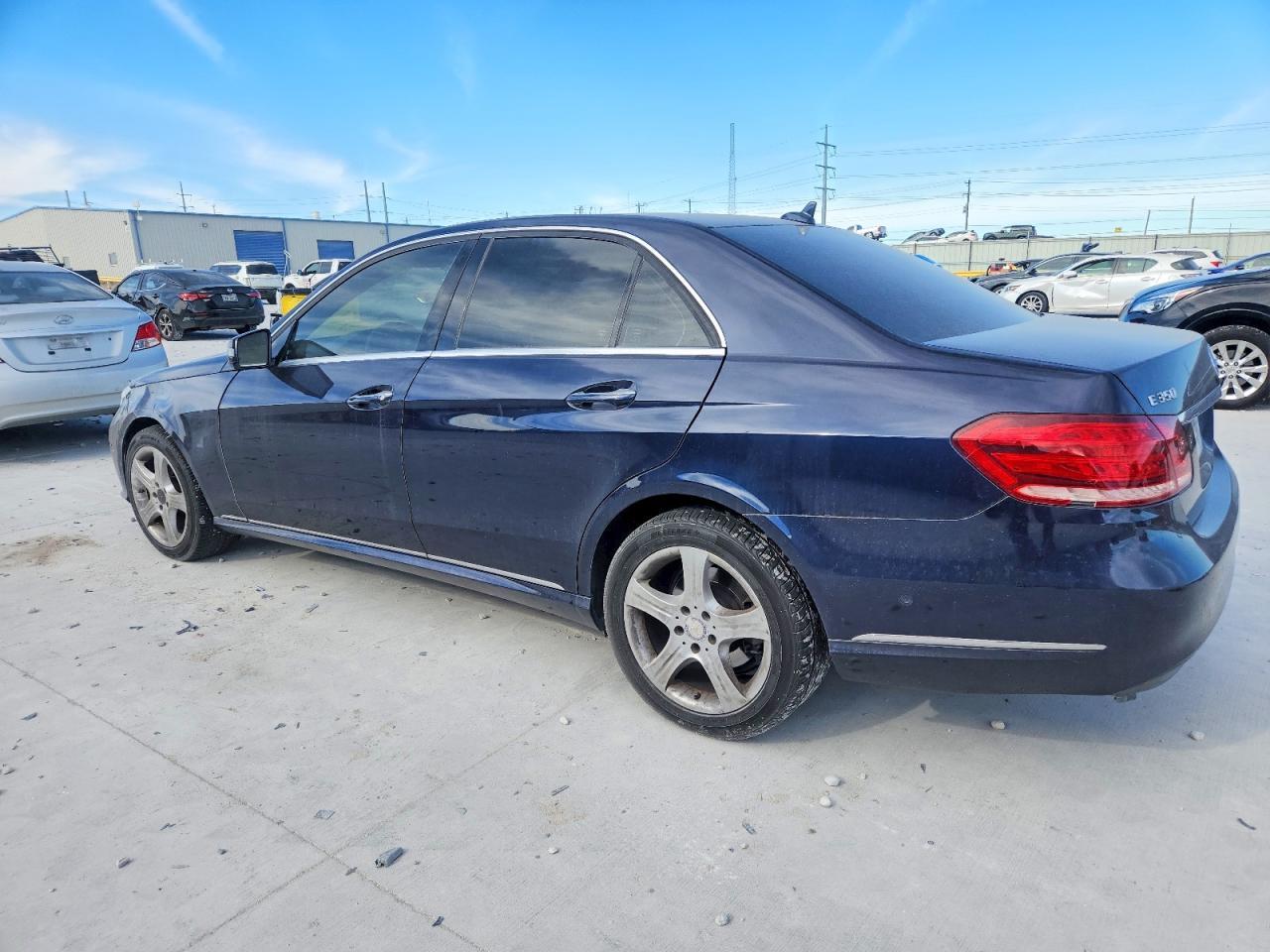 2015 MERCEDES-BENZ E-Class