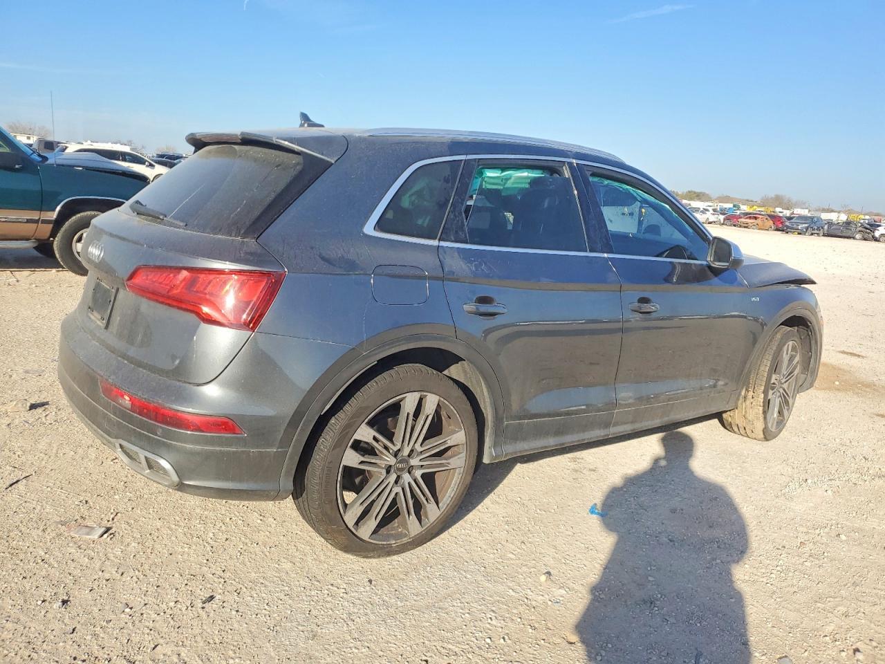 2018 AUDI SQ5