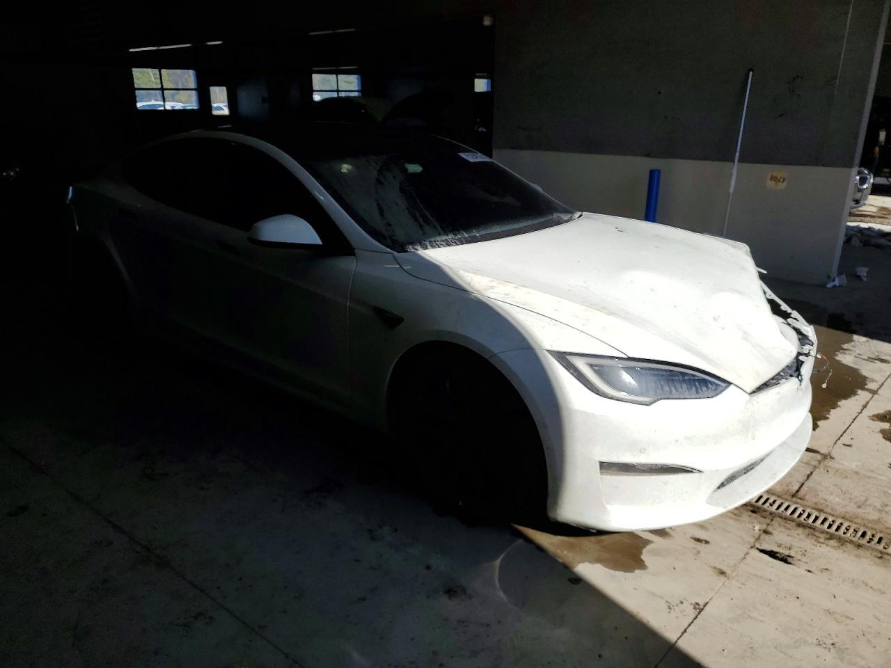 2022 TESLA MODEL S