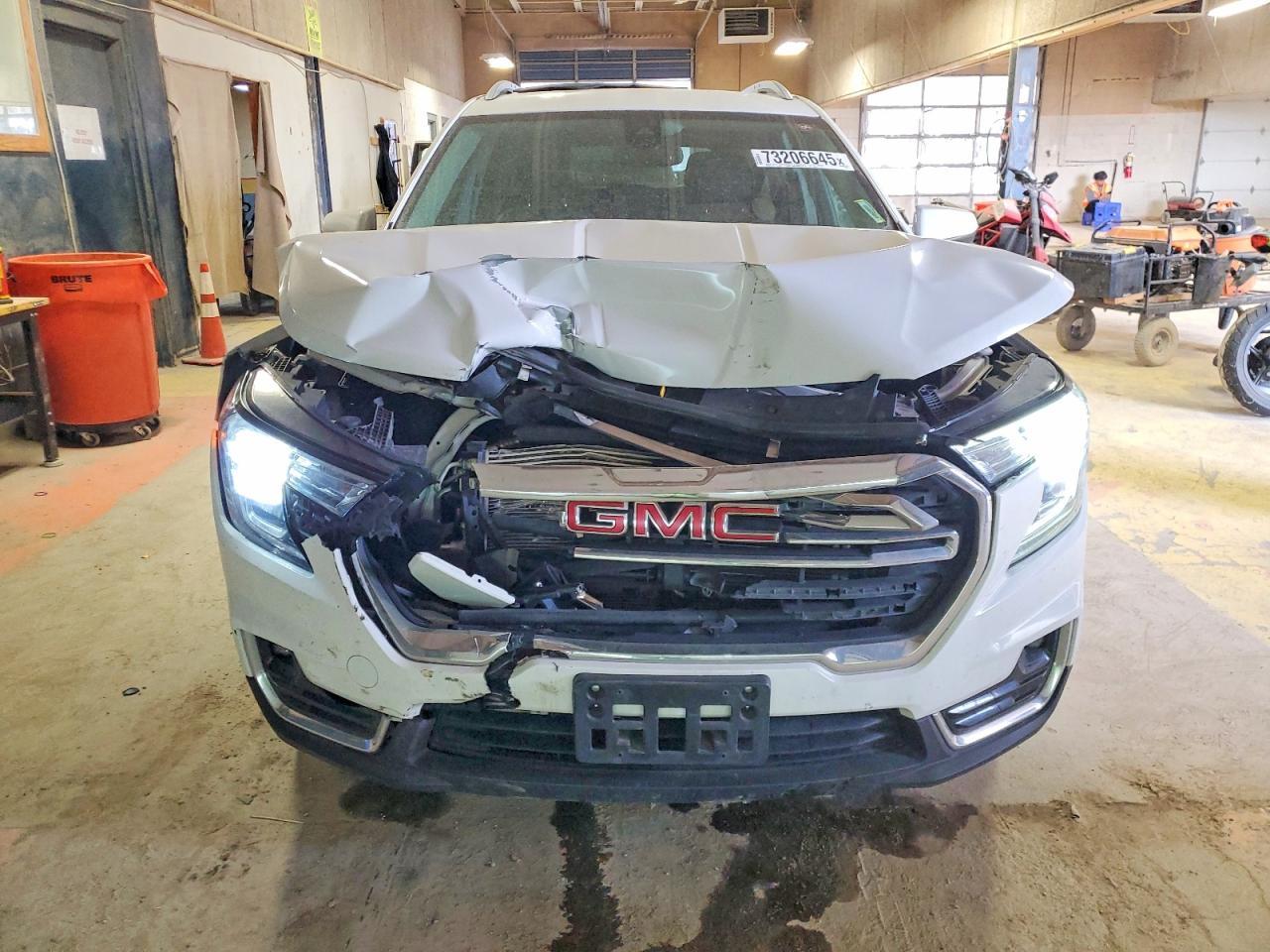 2022 GMC Terrain
