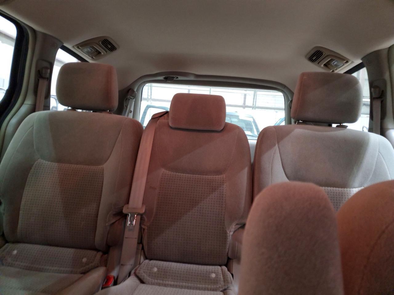 2006 TOYOTA SIENNA