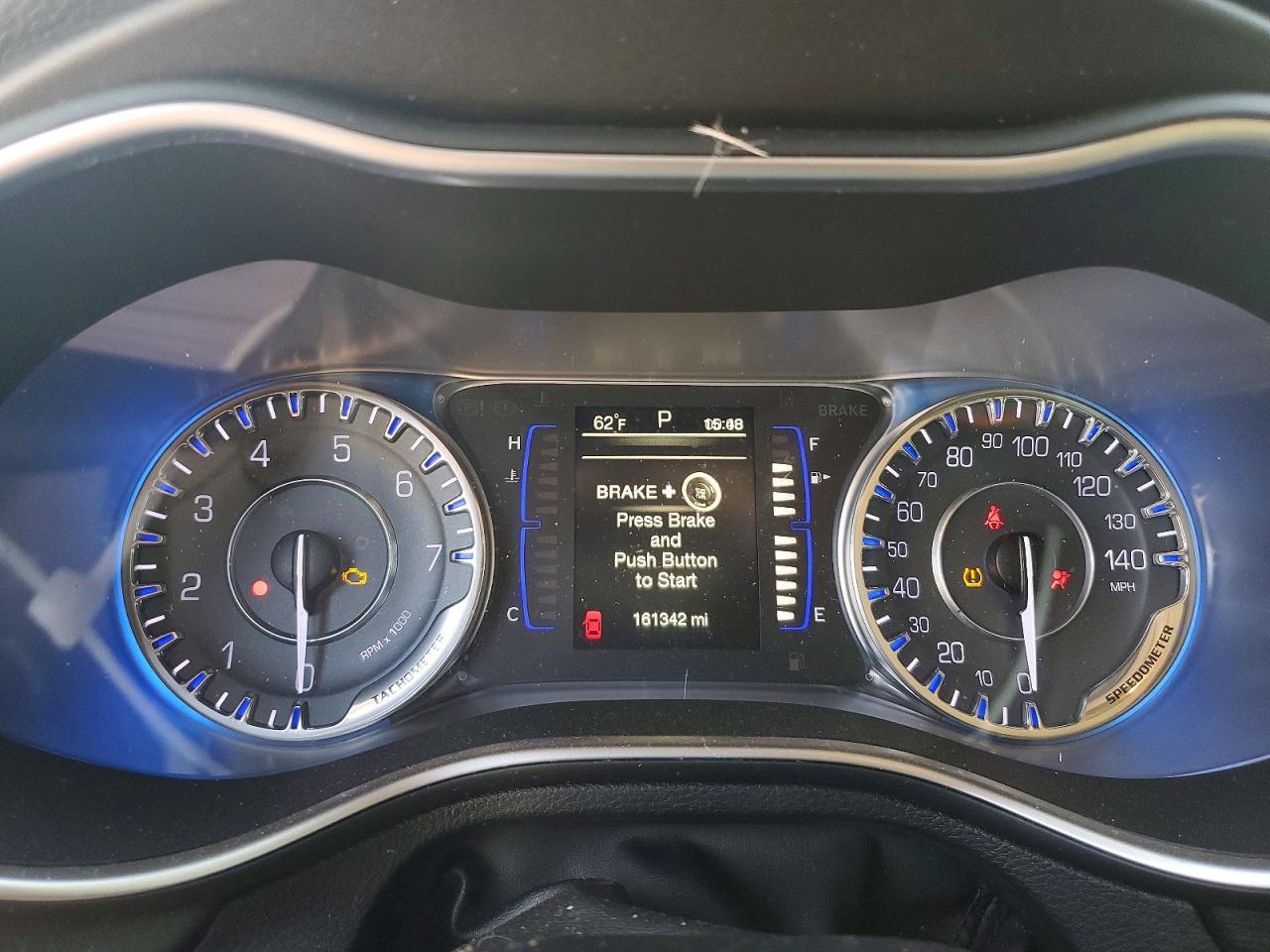 2016 CHRYSLER 200