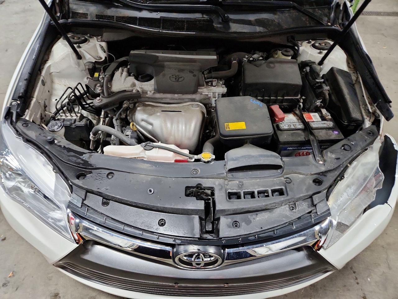 2015 TOYOTA CAMRY