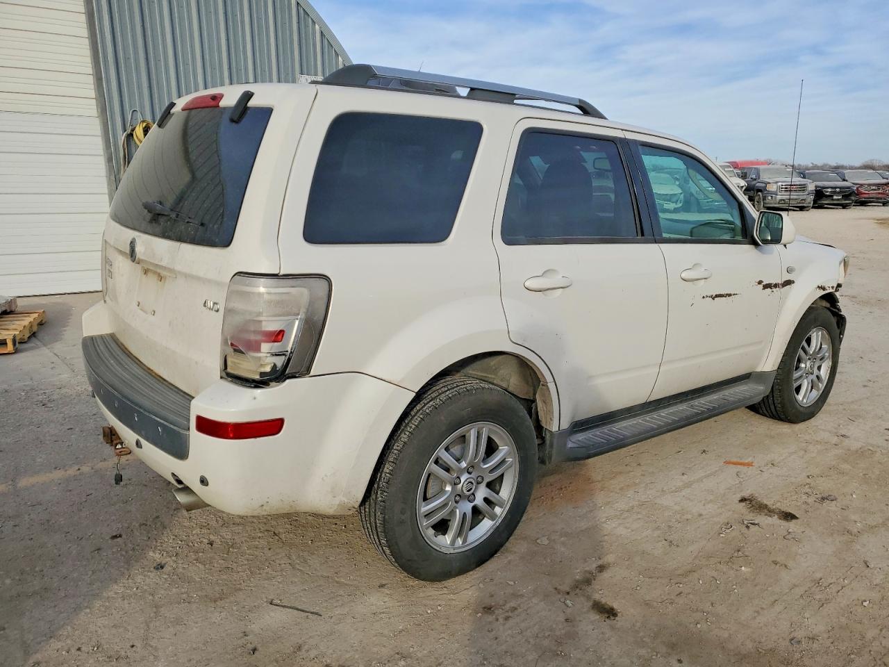 2009 MERCURY Mariner