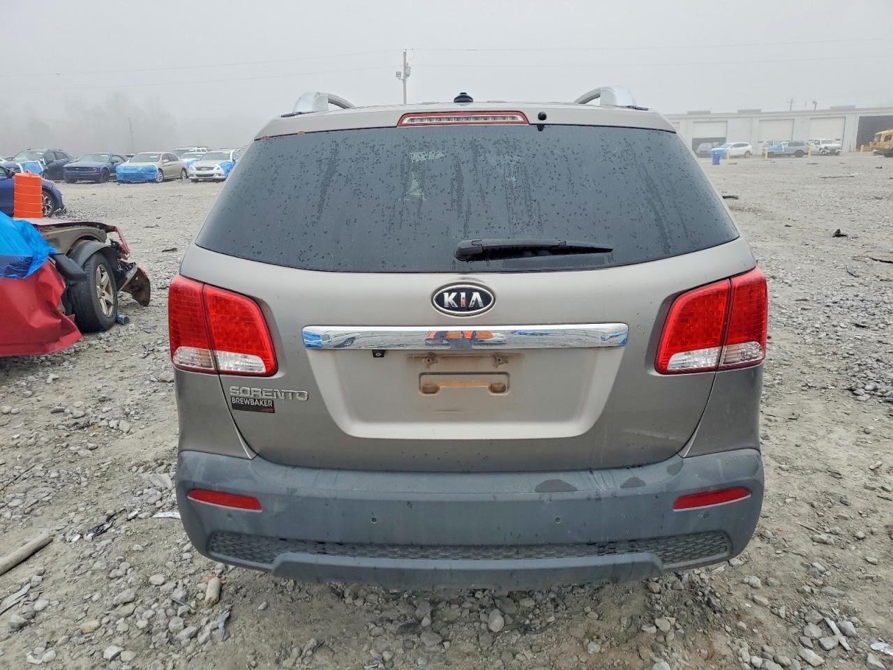 2011 KIA SORENTO