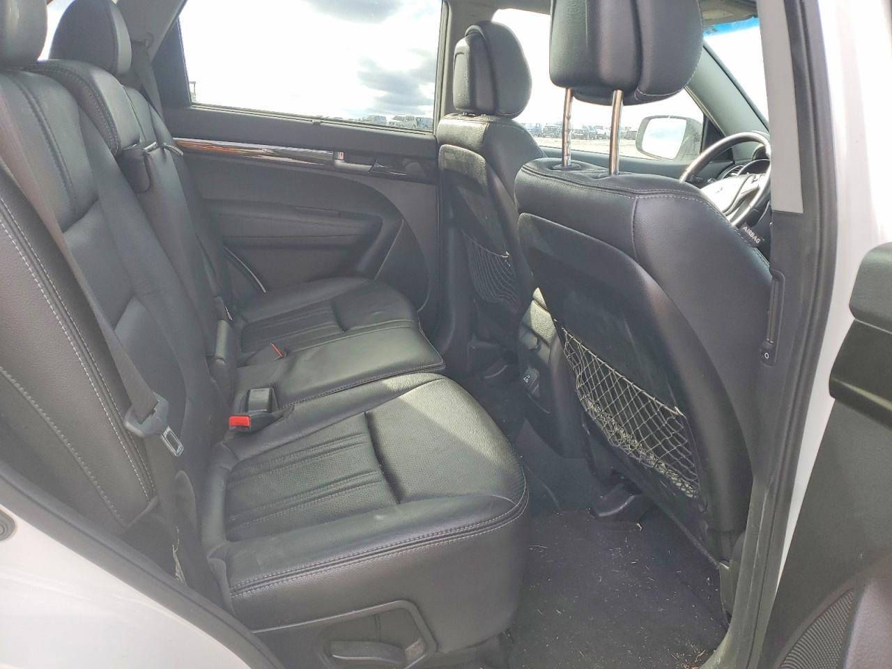 2015 KIA SORENTO