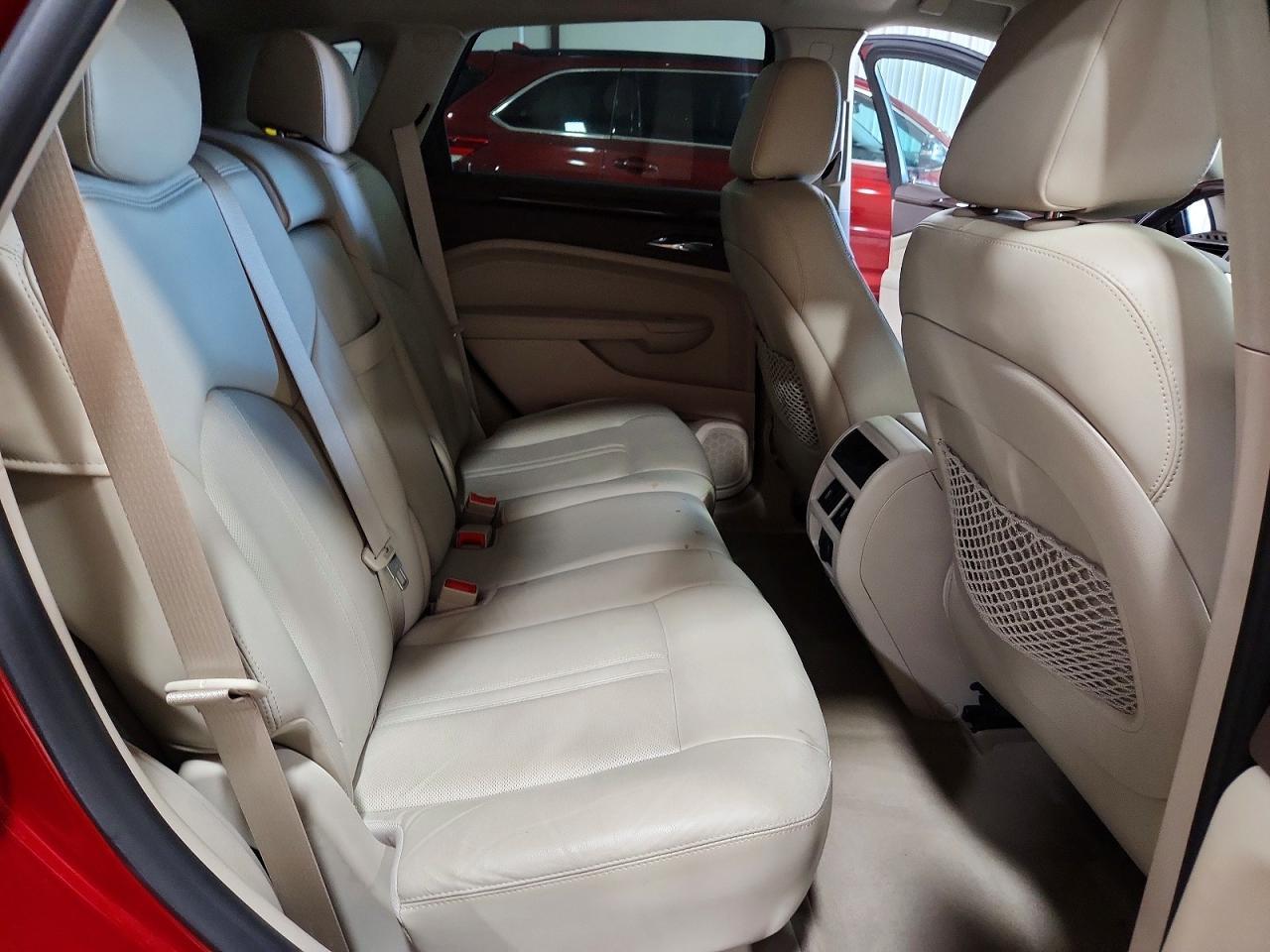 2011 CADILLAC SRX