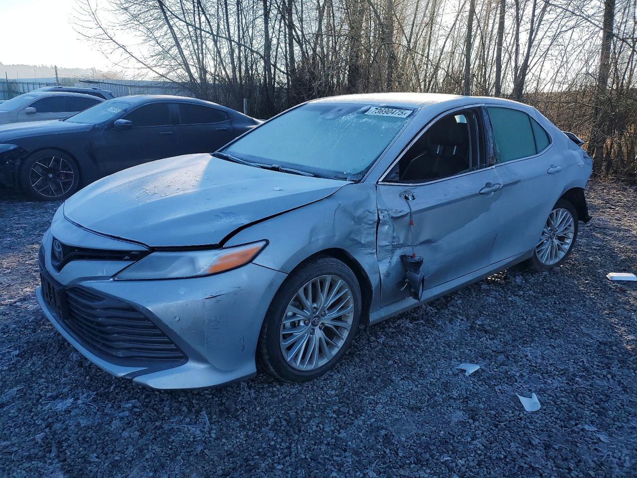 2018 TOYOTA CAMRY