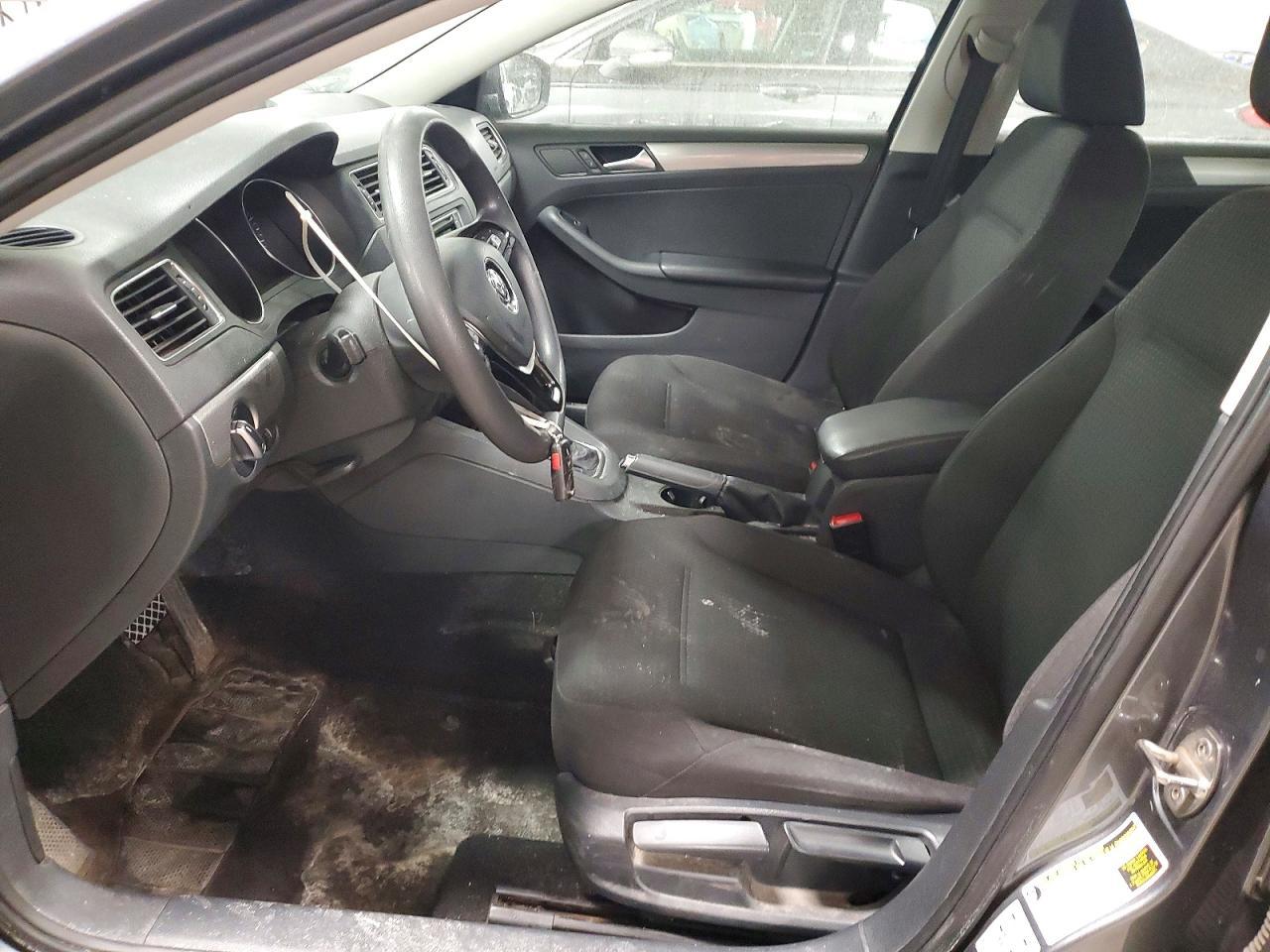 2016 VOLKSWAGEN JETTA