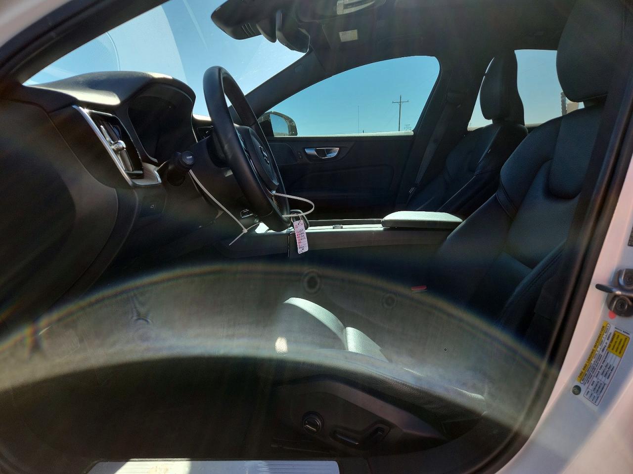 2023 VOLVO S60