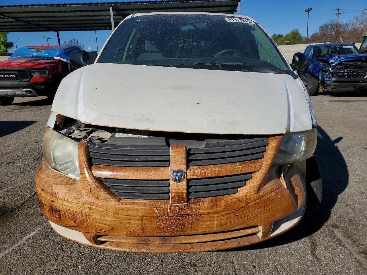 2005 DODGE GRAND CARAVAN