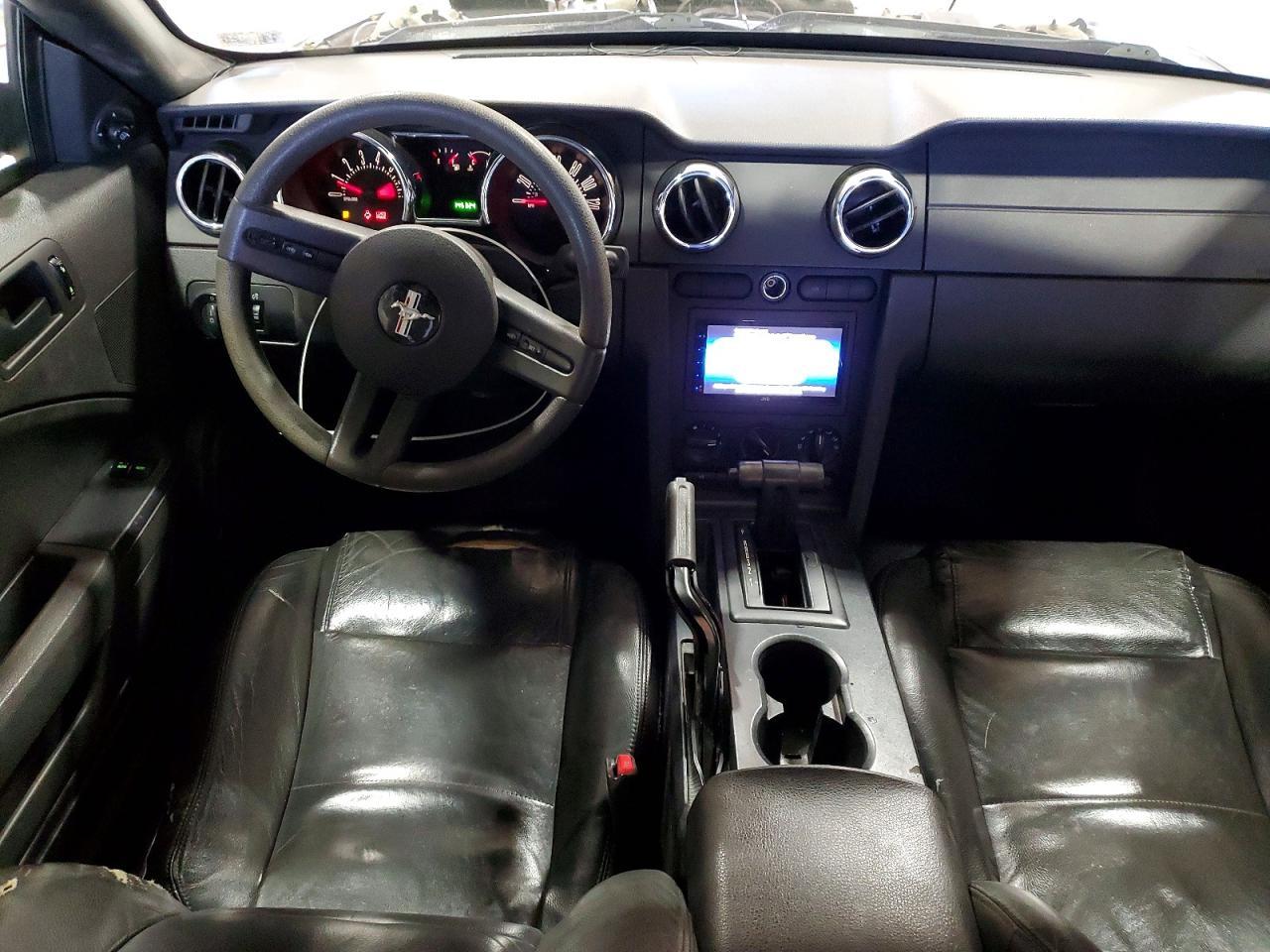 2005 FORD MUSTANG