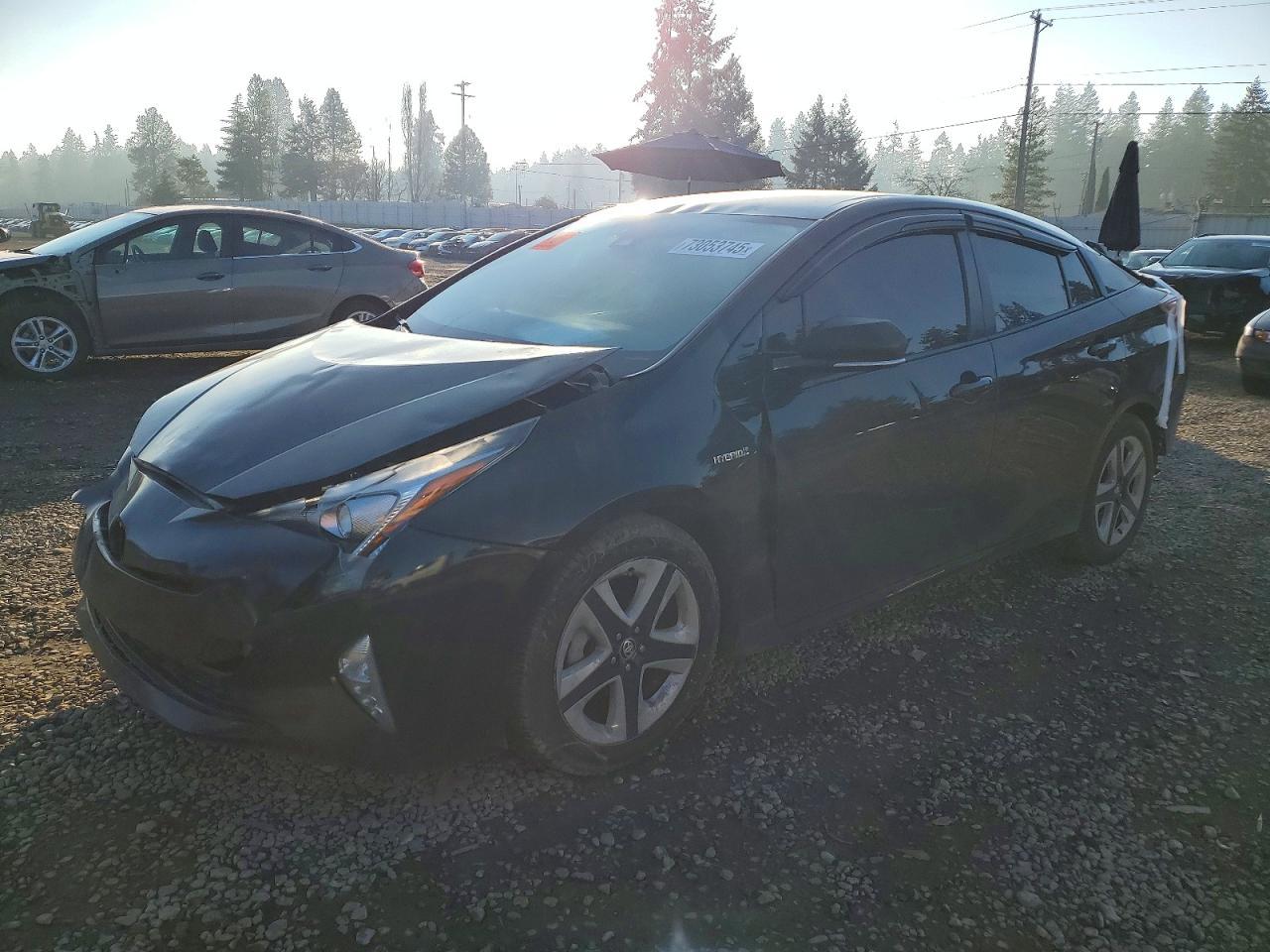 2016 TOYOTA PRIUS