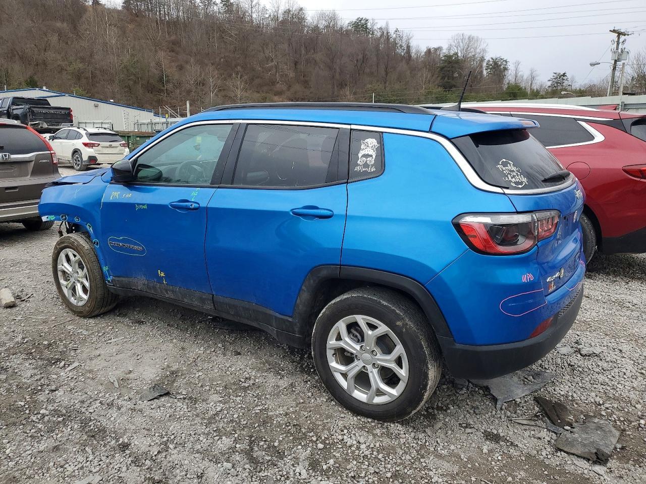 2024 JEEP Compass