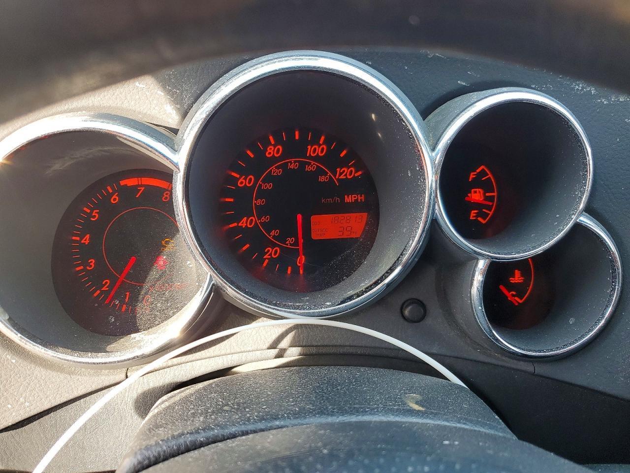 2003 PONTIAC VIBE