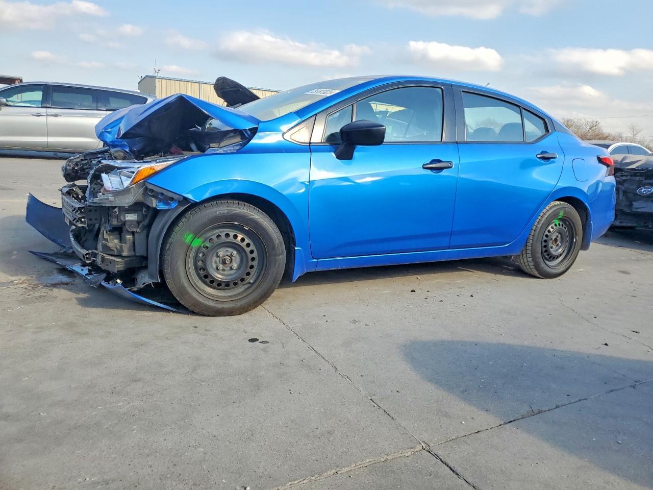 2024 NISSAN VERSA