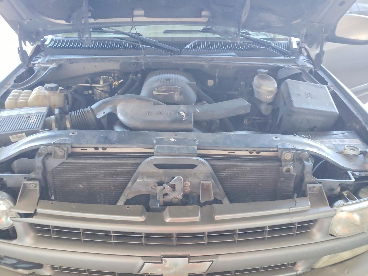 2003 CHEVROLET Tahoe