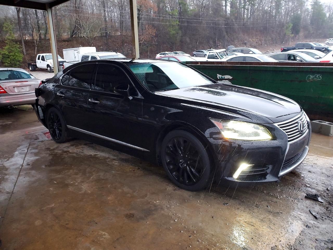 2015 LEXUS LS 460