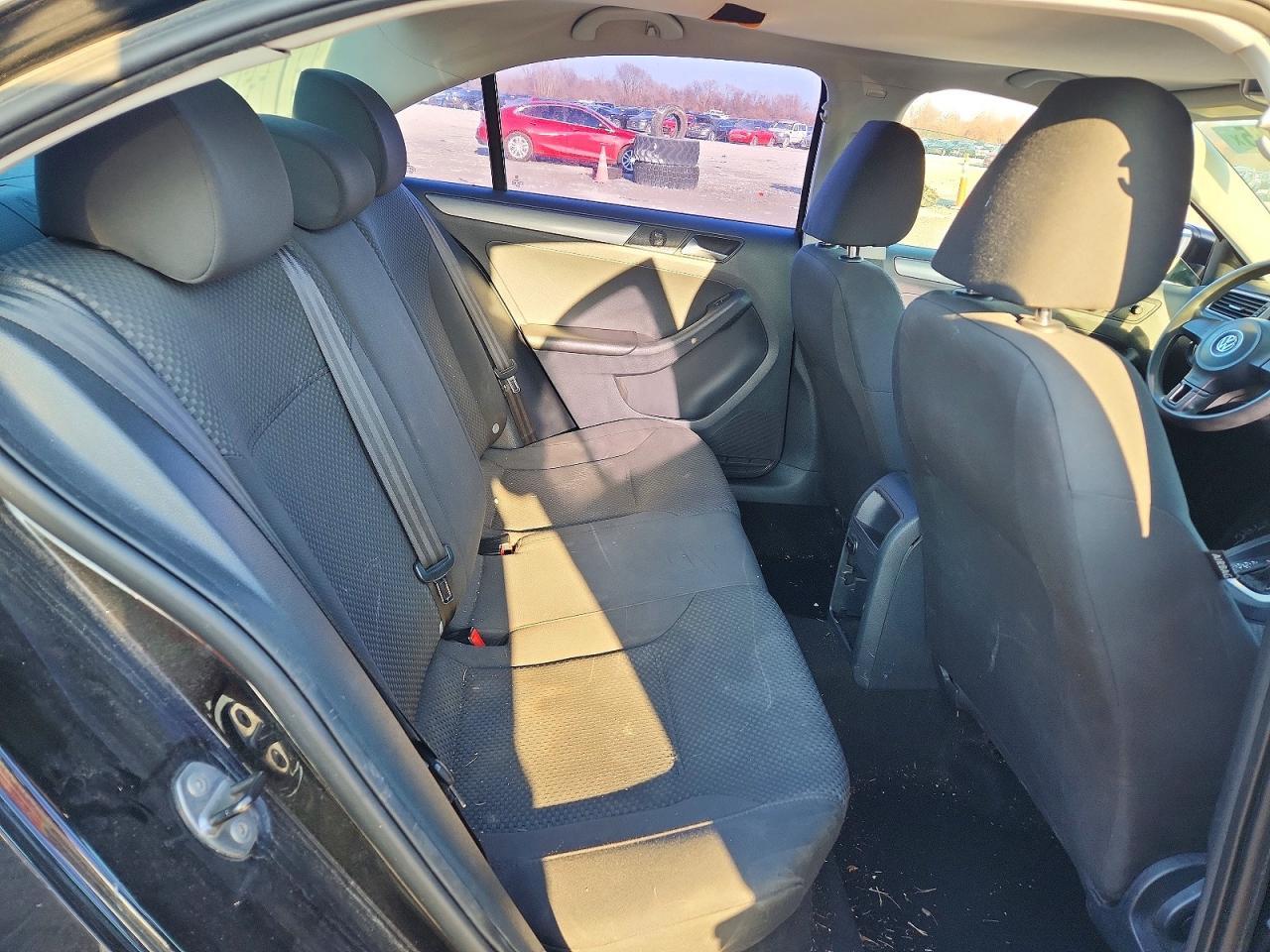2013 VOLKSWAGEN JETTA
