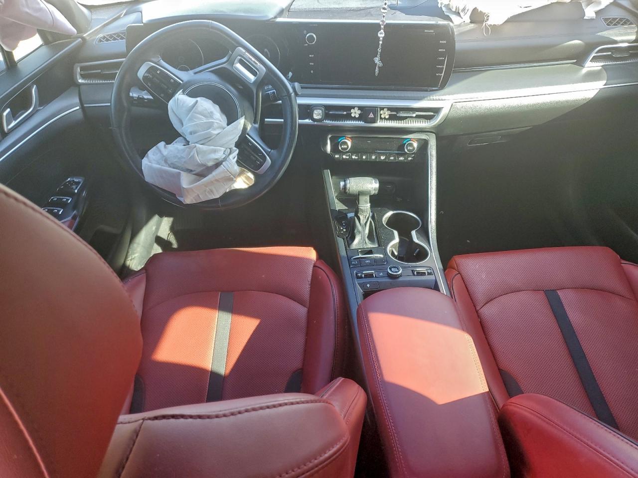 2023 KIA K5