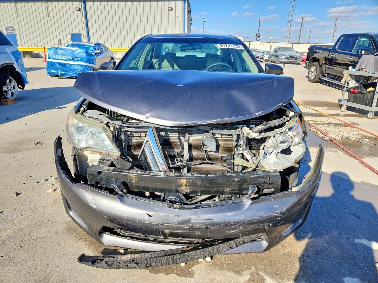 2014 TOYOTA CAMRY