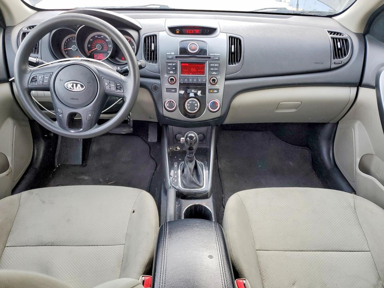 2013 KIA FORTE