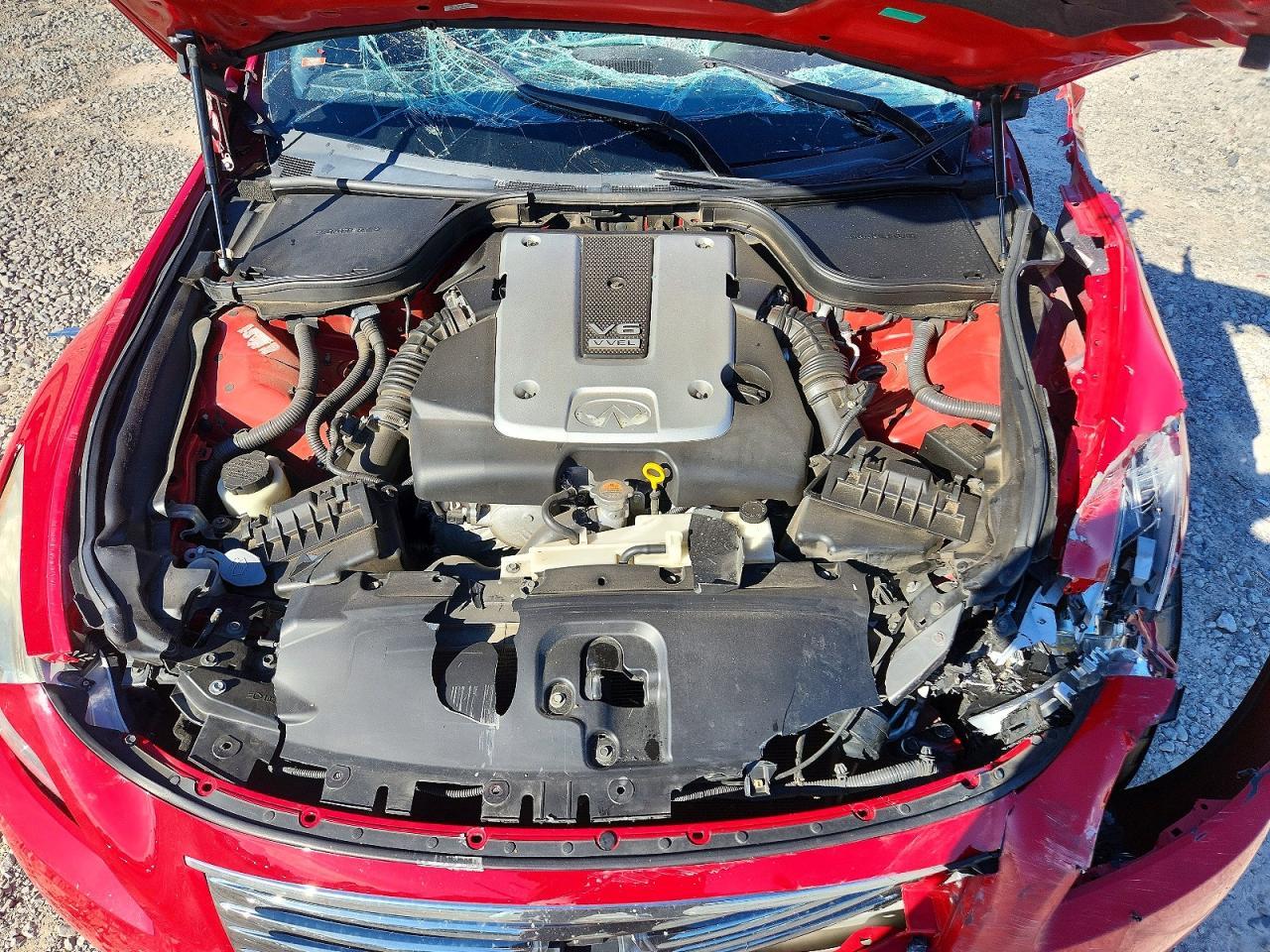 2013 INFINITI G37