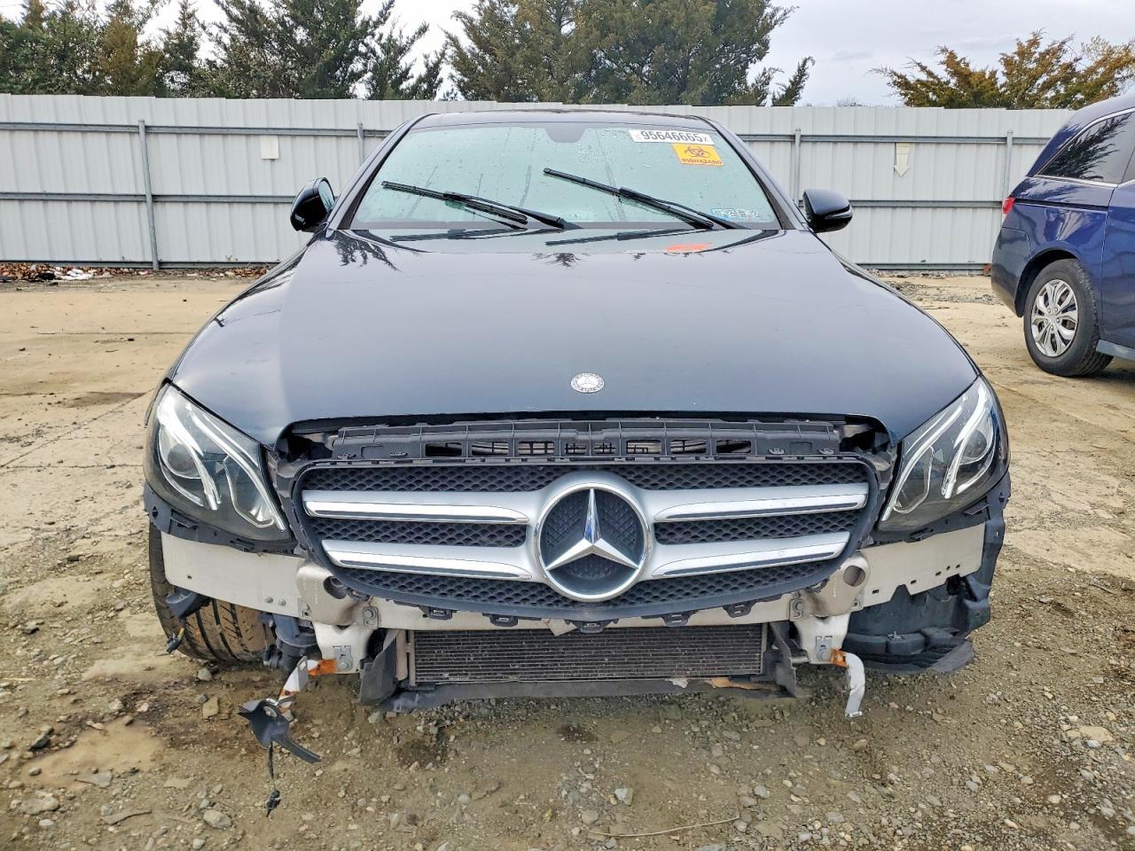 2017 MERCEDES-BENZ E-Class