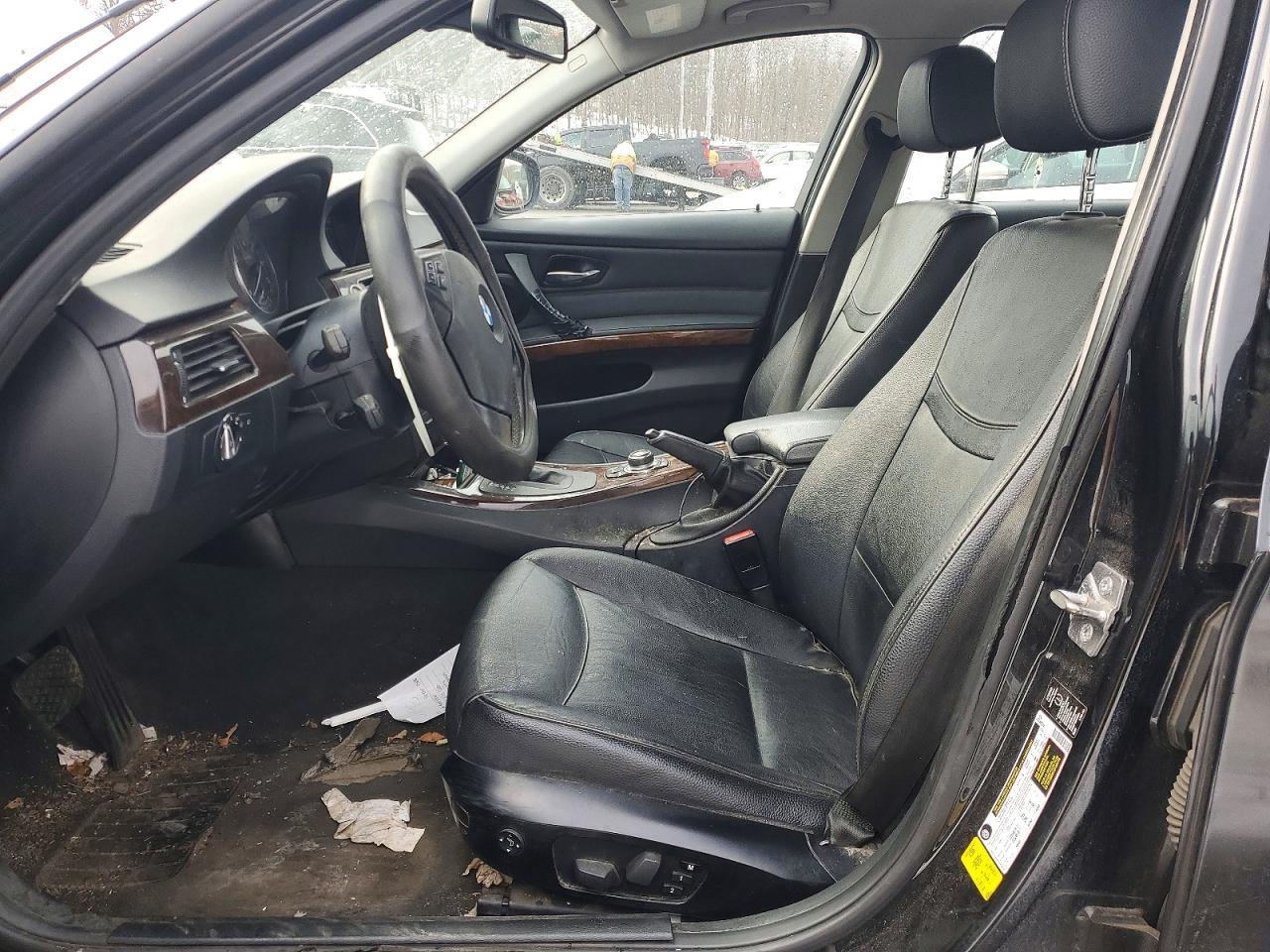 2011 BMW 3 SERIES