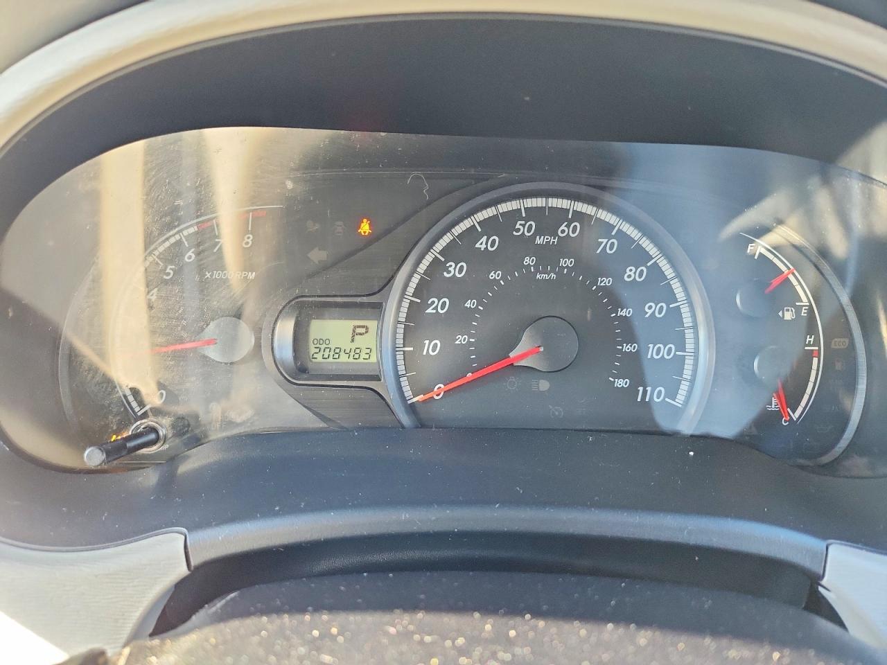 2011 TOYOTA SIENNA