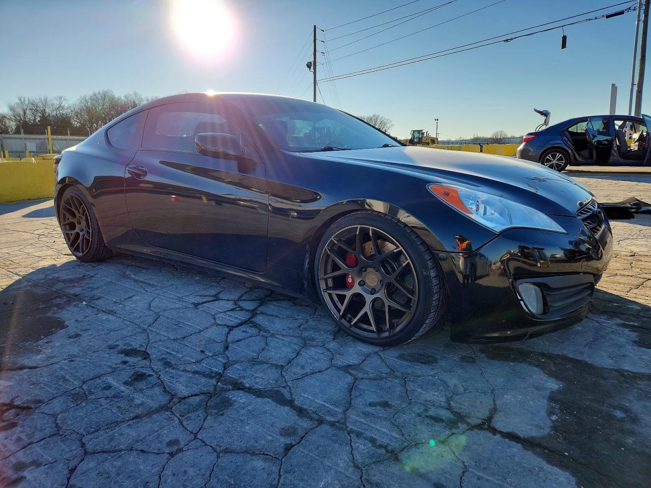2011 HYUNDAI GENESIS
