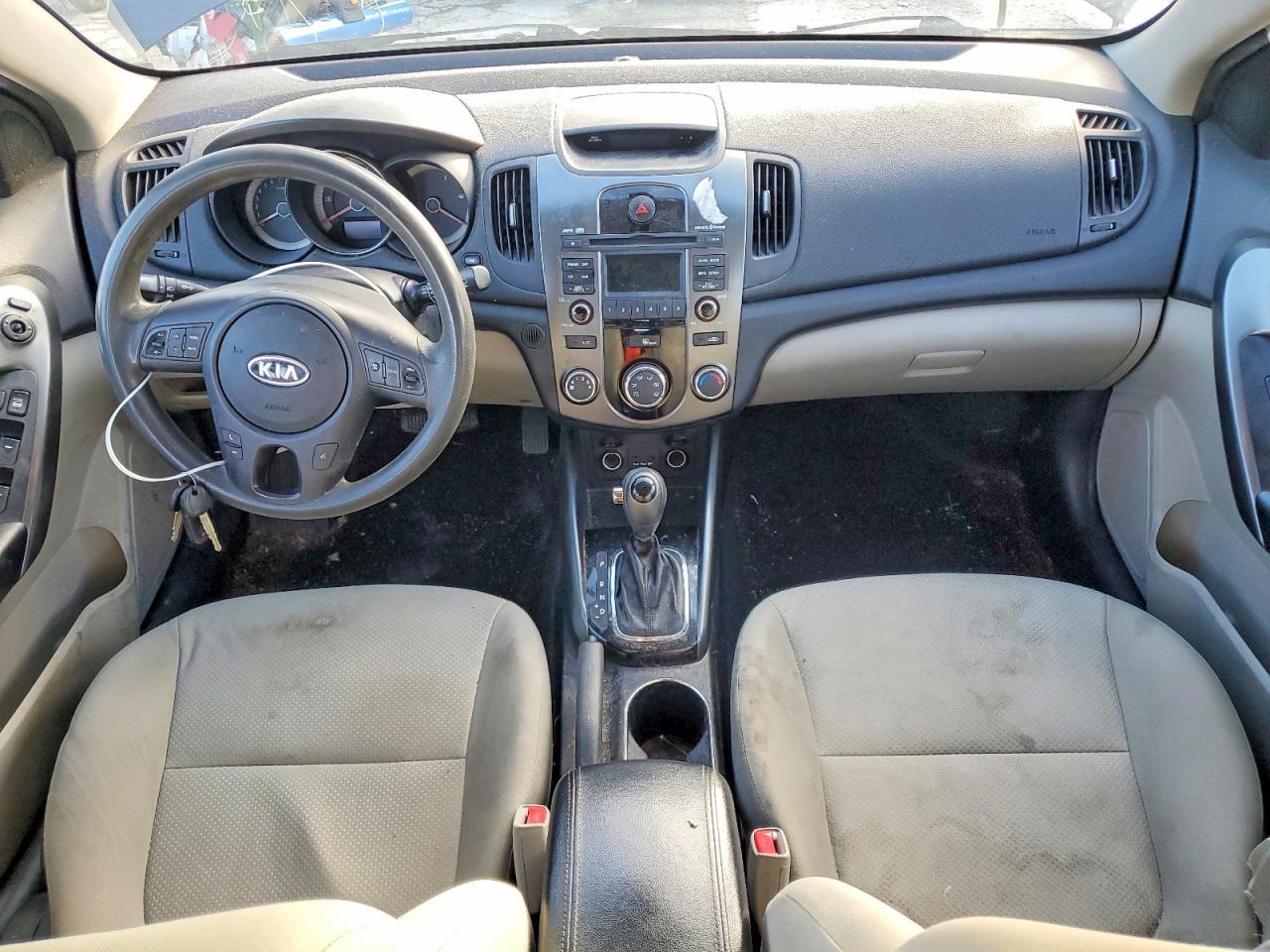 2013 KIA FORTE